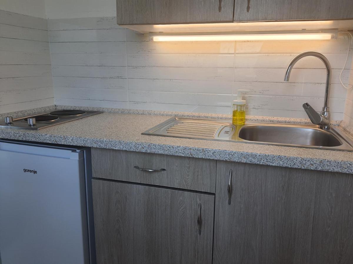 Hegyalja Apartman Miskolc Ngoại thất bức ảnh